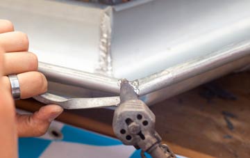 disadvantages of The Hendre lead roofing